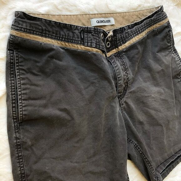 Quiksilver Board Shorts - Men’s 32 - Picture 3 of 6